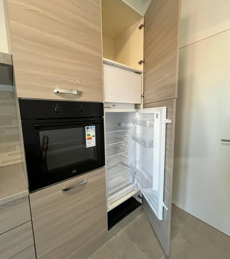 Appartamento Soleluna Varese 0*,